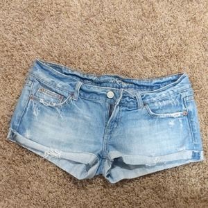 American Eagle shorta
